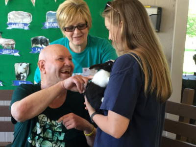 Nexus Neurorecovery Center Residents Attend Retreat for Brain Injury Survivors